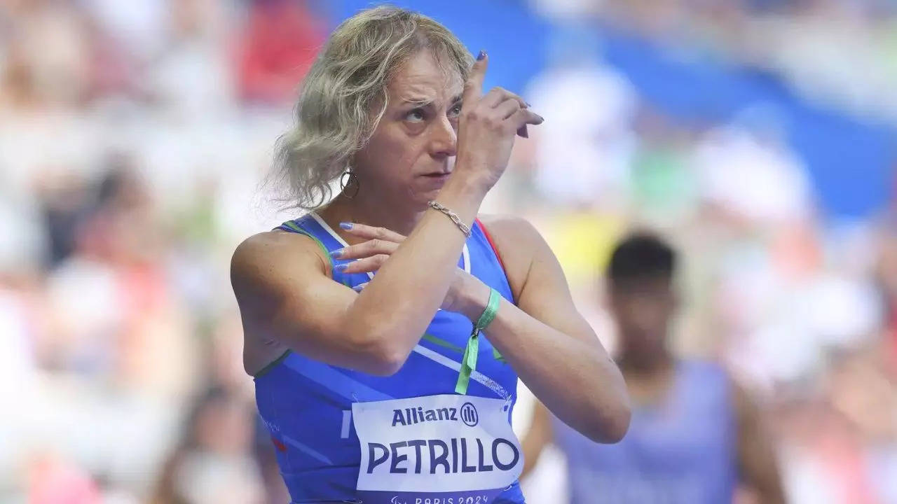 Transgender runner Valentina Petrillo creates history after qualifying for final in 400 meters at Paralympic Games | Paris Paralympics News Transgender runner Valentina Petrillo creates history after qualifying for final in 400 meters at Paralympic Games | Paris Paralympics News