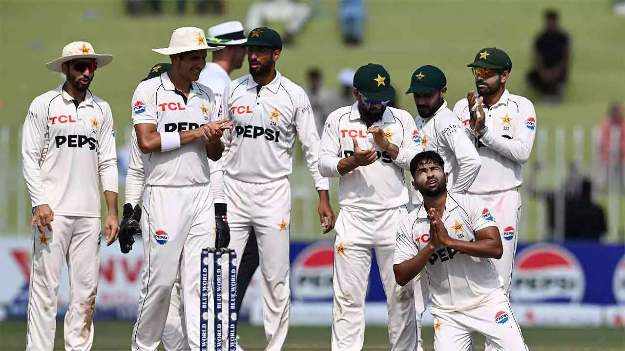 Pakistan plummets to lowest rating points since 1965 following loss to Bangladesh Pakistan plummets to lowest rating points since 1965 following loss to Bangladesh