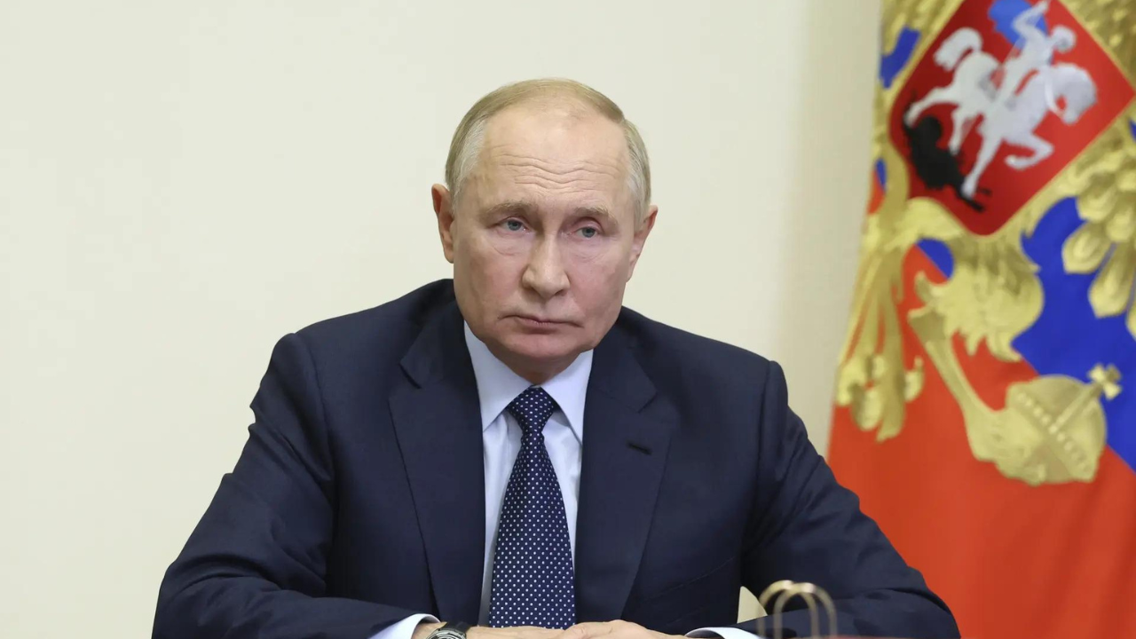 ‘Will be fighting directly with Russia if …’: Putin’s stark warning to West ‘Will be fighting directly with Russia if …’: Putin’s stark warning to West
