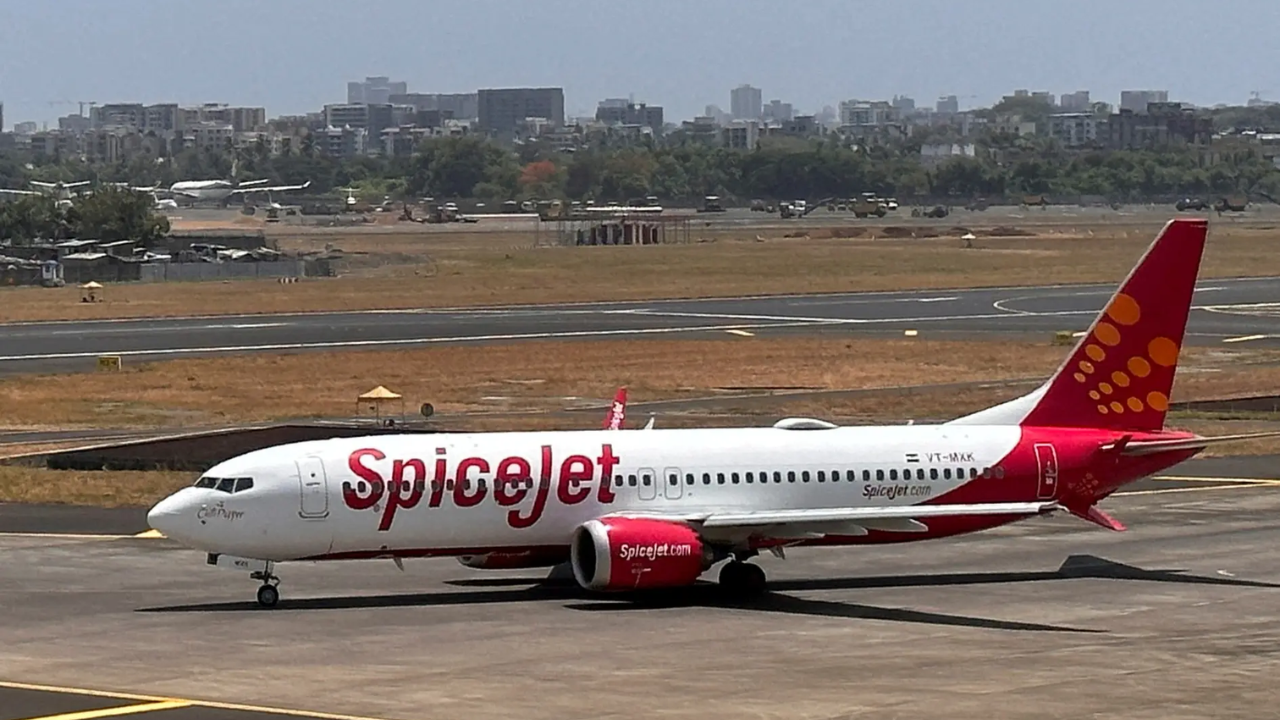 ‘SpiceJet Rs 3,000-cr QIP oversubscribed; airline to get funding soon’