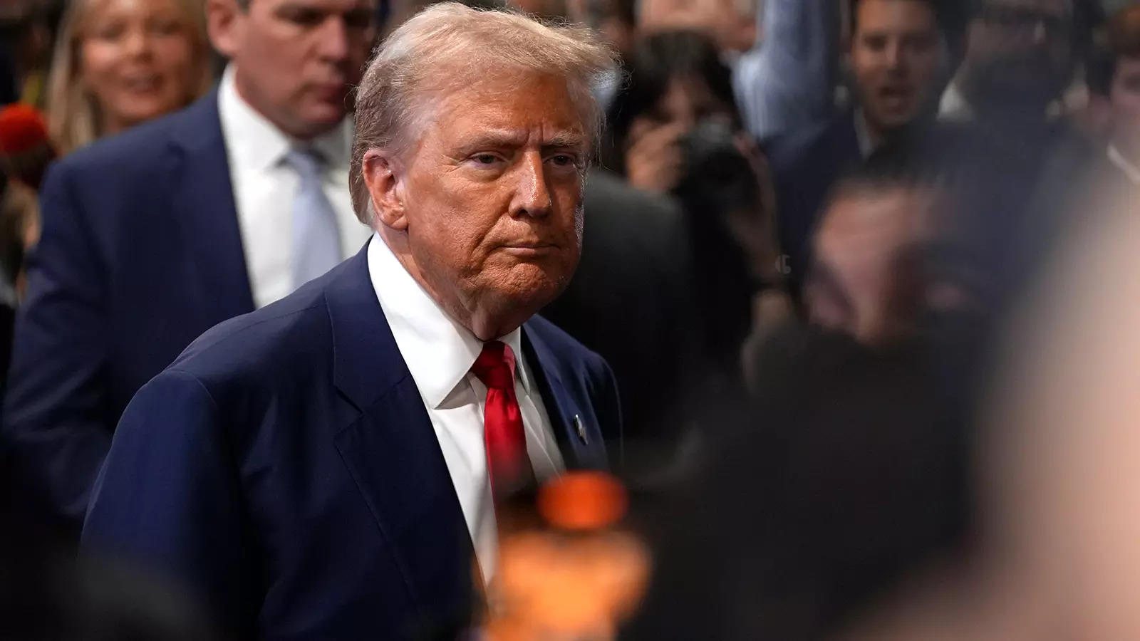 Donald Trump to offer foreign companies new incentives, with a warning Donald Trump to offer foreign companies new incentives, with a warning