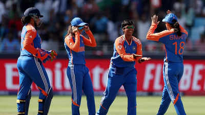 Women’s T20 World Cup: ‘Looking tough for India to qualify for semis’ | Cricket News Women’s T20 World Cup: ‘Looking tough for India to qualify for semis’ | Cricket News