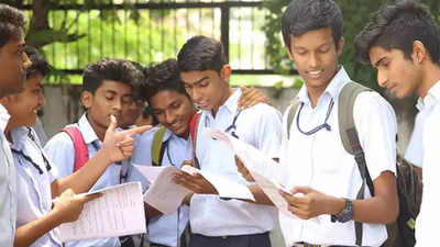 75% Attendance Mandatory for Board Exams 2025: CBSE Issues Directive to Schools 75% Attendance Mandatory for Board Exams 2025: CBSE Issues Directive to Schools