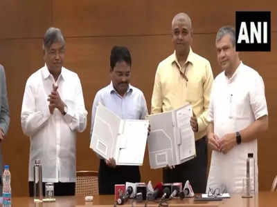 NIELIT and Maharashtra Govt Sign MoU to Establish New Center of Excellence to Focus on AI, Robotics and IoT NIELIT and Maharashtra Govt Sign MoU to Establish New Center of Excellence to Focus on AI, Robotics and IoT
