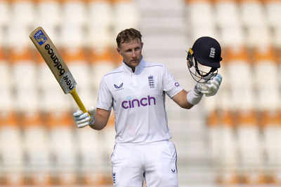 Joe Root is using his bat as a rapier, says Geoffrey Boycott | Cricket News Joe Root is using his bat as a rapier, says Geoffrey Boycott | Cricket News