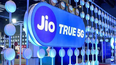 Jio platforms report 23.4% profit growth in Q2 FY25 with increased ARPU Jio platforms report 23.4% profit growth in Q2 FY25 with increased ARPU