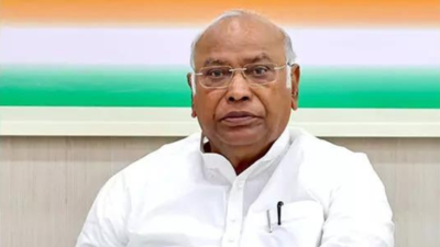 Congress brass obsessed with land-grab, must quit: BJP | India News Congress brass obsessed with land-grab, must quit: BJP | India News