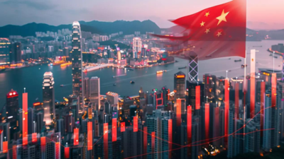 Chinese food delivery industry faces downturn, workers’ earnings drop by 1,000 yuan