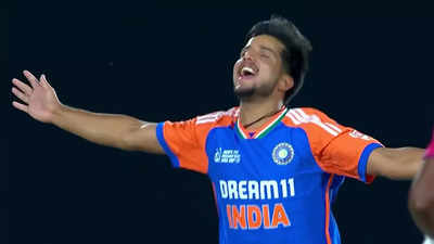 3 wickets in 1 over! India pacer Rasikh Salam rips UAE apart – WATCH | Cricket News 3 wickets in 1 over! India pacer Rasikh Salam rips UAE apart – WATCH | Cricket News